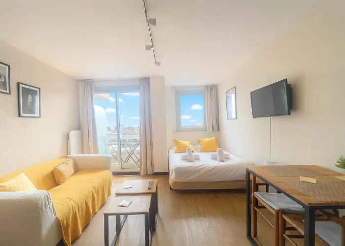 Διαμέρισμα Beau Renove, Balcon, Acces Plage, Piscine Μπιαρίτζ